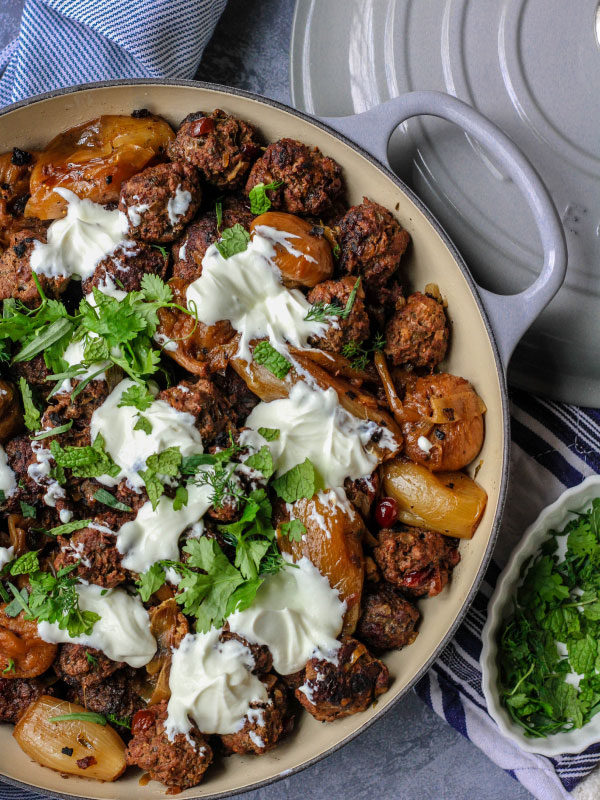 alimentação tipica austrália - lamb with mint sauce