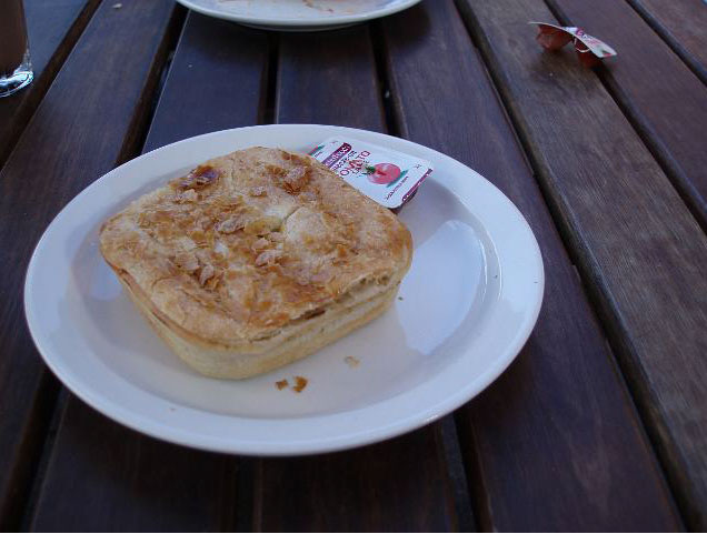 alimentação tipica australia - meat pie