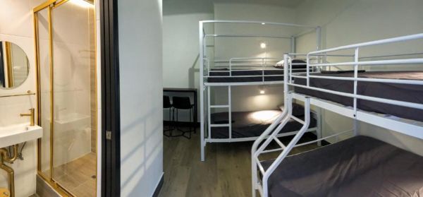 Estándar Hostal Egali